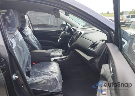 2025 Subaru Ascent Premium 7-Passenger z USA, uszkodzony, nr VIN 4S4WMADD2S3438744